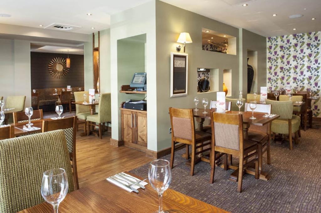 Premier Inn London Croydon Town Centre Екстериор снимка