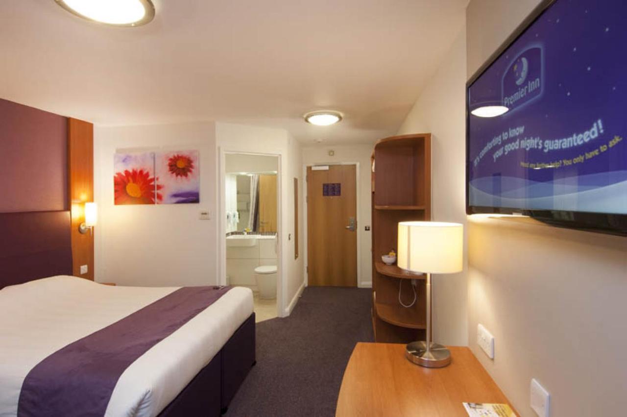 Premier Inn London Croydon Town Centre Стая снимка